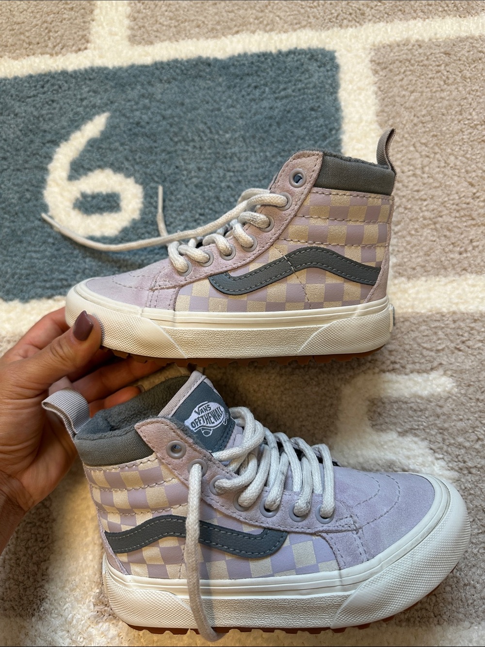 Vans - Picture 12 of 12